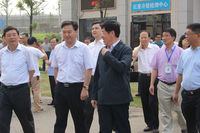 省人大常委会韩永文副主任一行调研红星